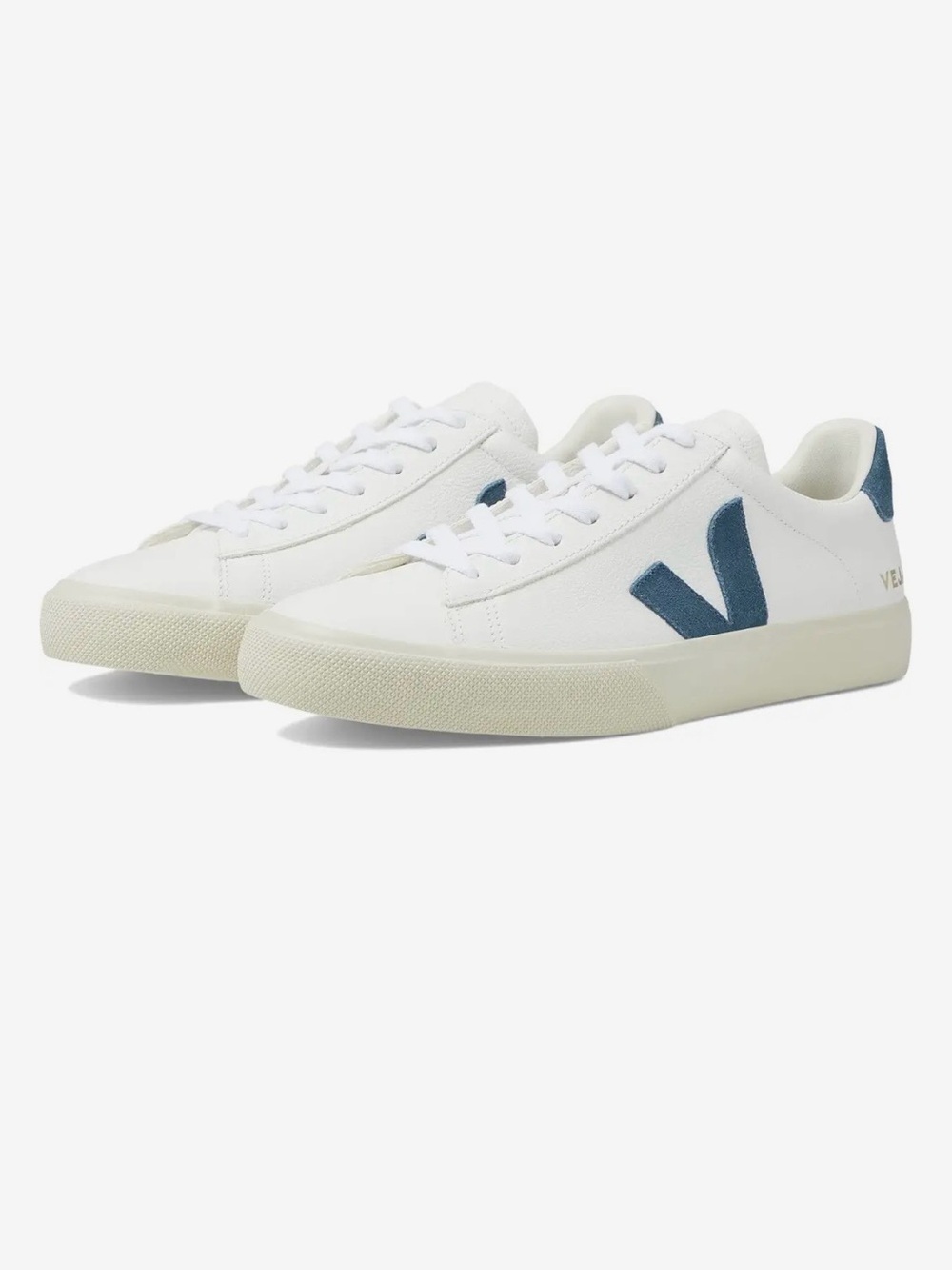 Veja Women’s Campo Sneaker in California